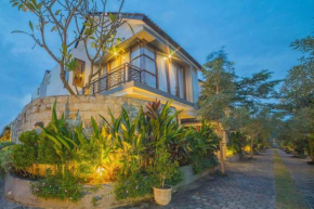 Grand Kesambi Family Villa by Miel Property
